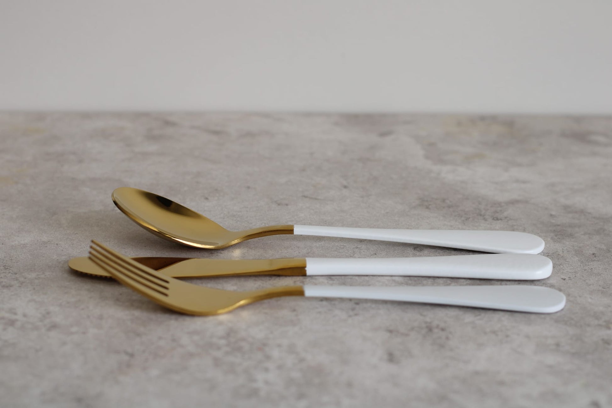 White and Gold Children's 3 piece cutlery set