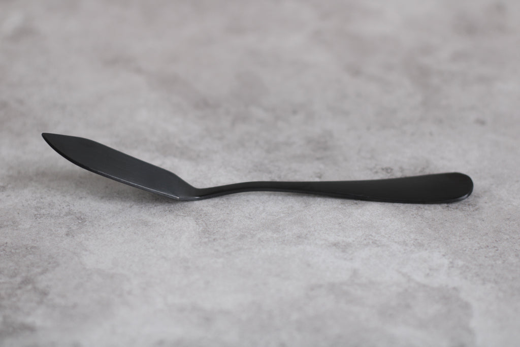 Black butter knife - 15cm