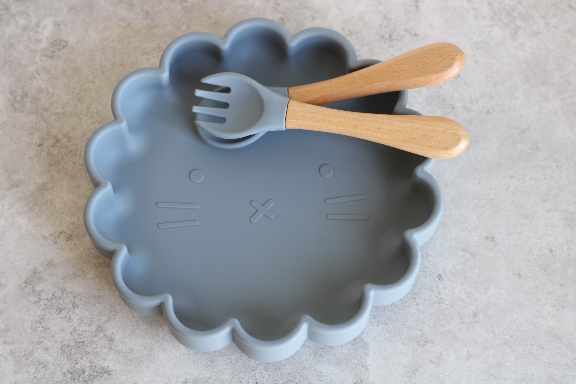 Blue Grey Pink Children's 3 piece suction plate set