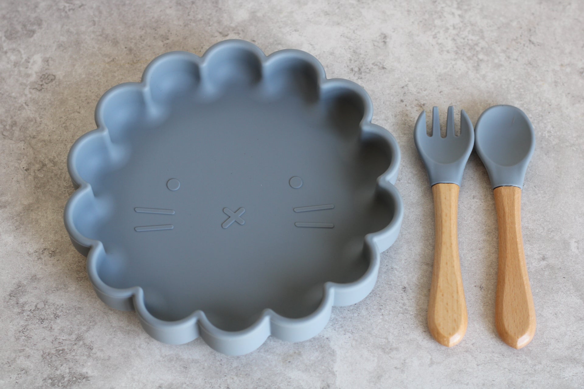 Blue Grey Pink Children's 3 piece suction plate set