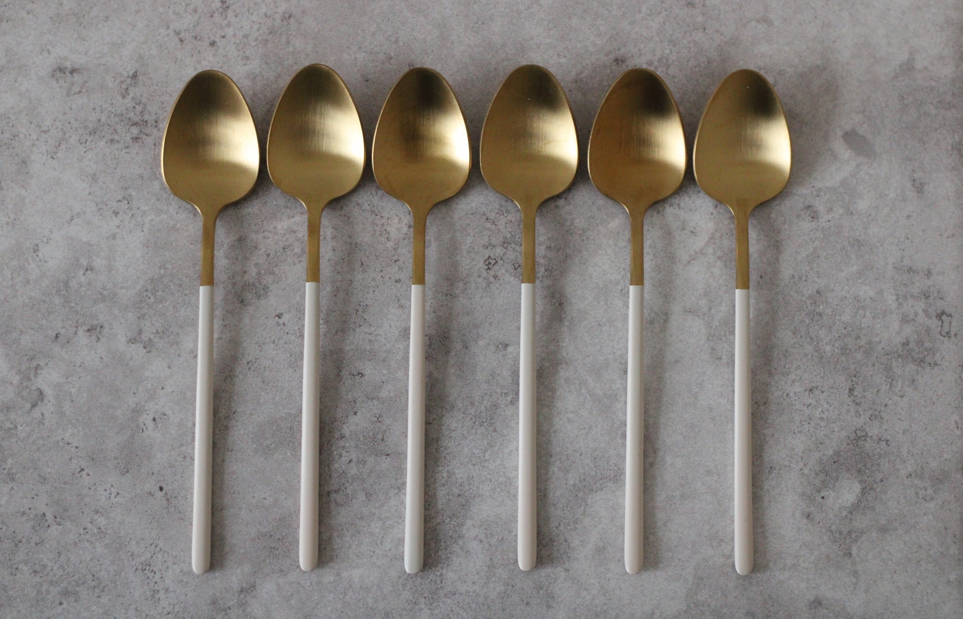 Beige and Gold Teaspoons - 6 pack