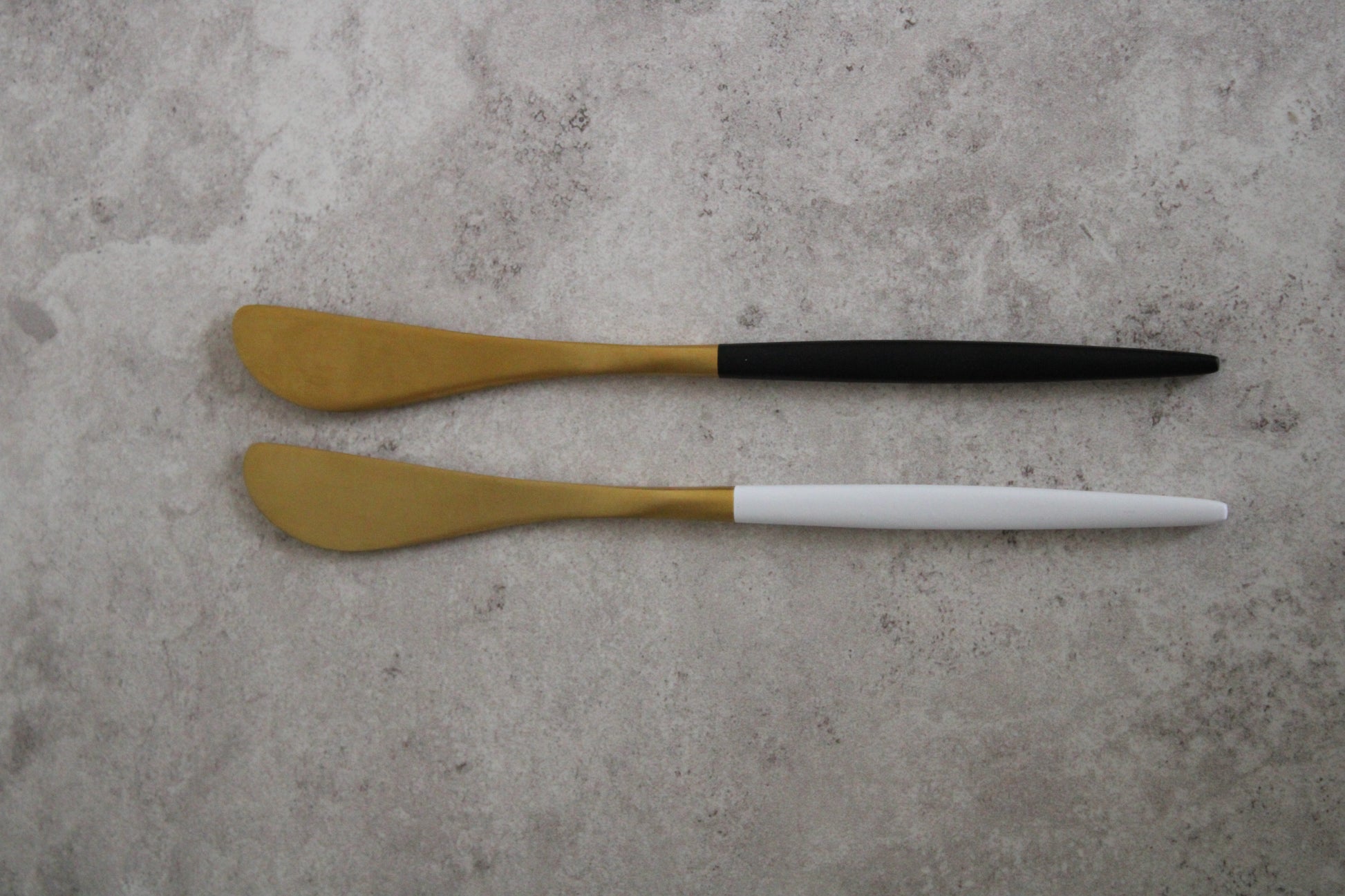 Black and Gold Stainless Steel Butter knife - 17cm