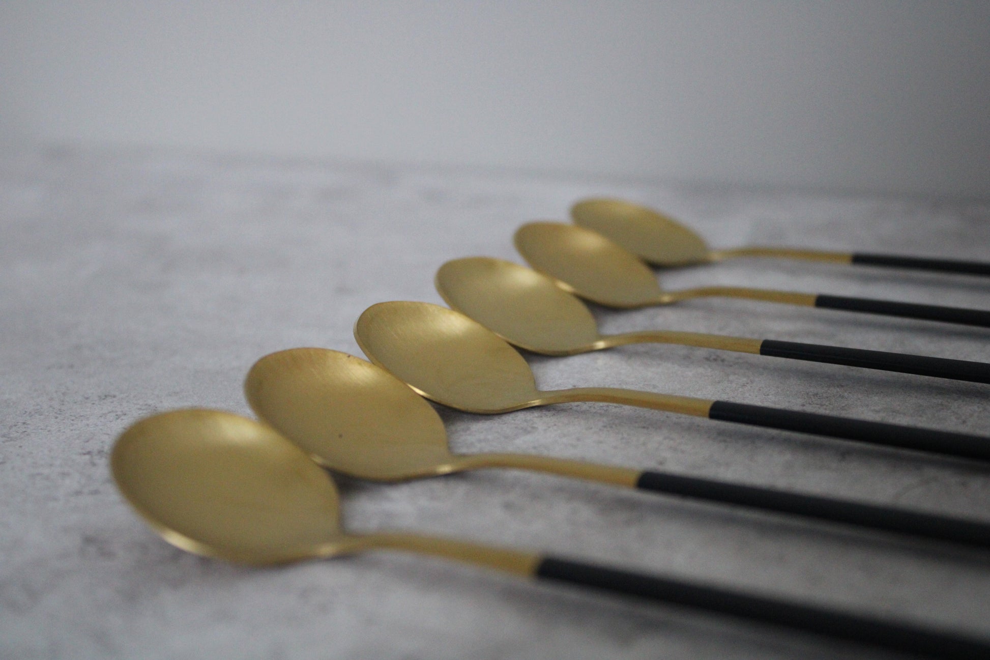 Black and Gold Stainless Steel Ice Cream Spoons 20cm - set of 6