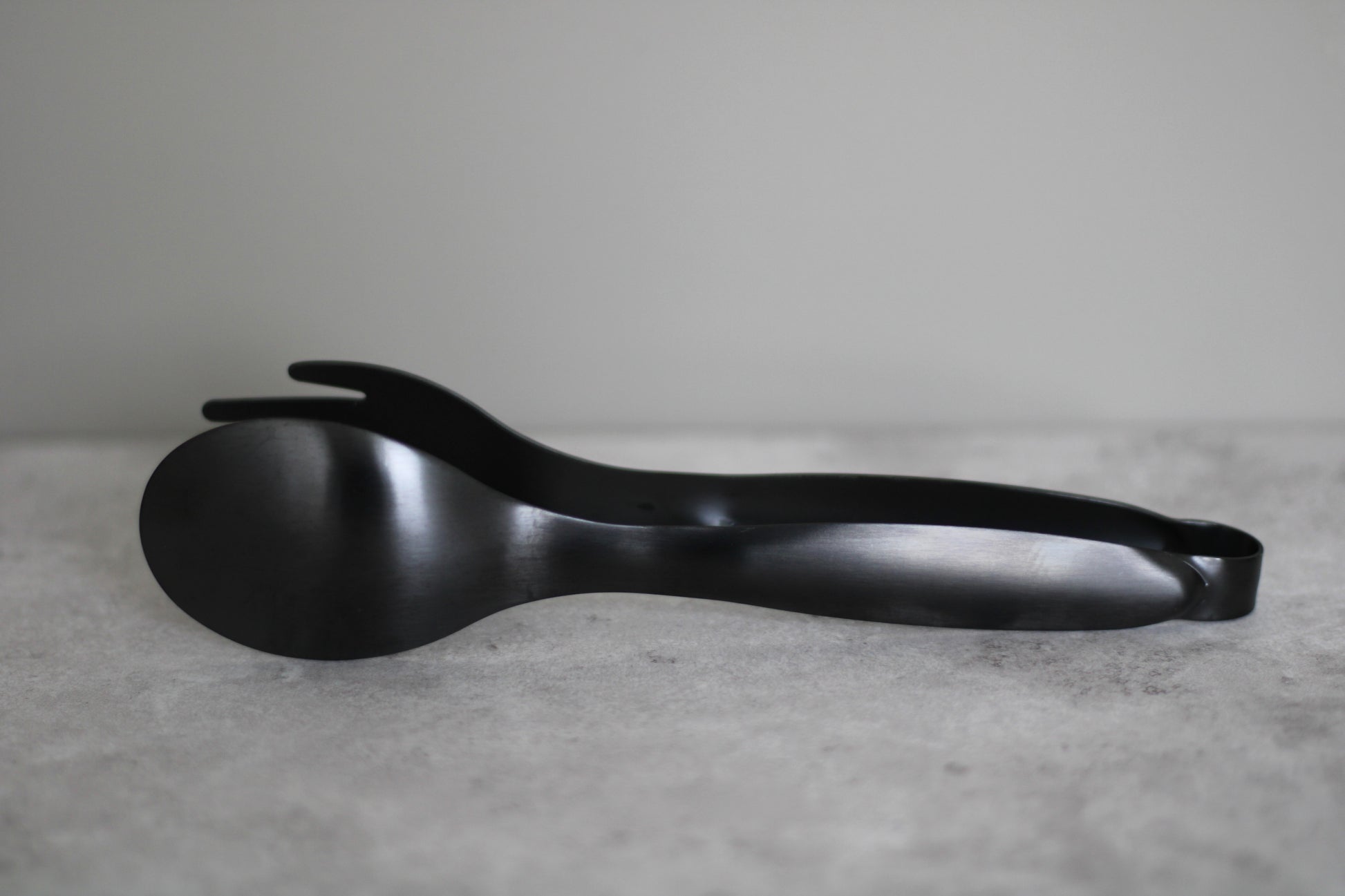 Black Stainless Steel Serving Tongs - 20cm