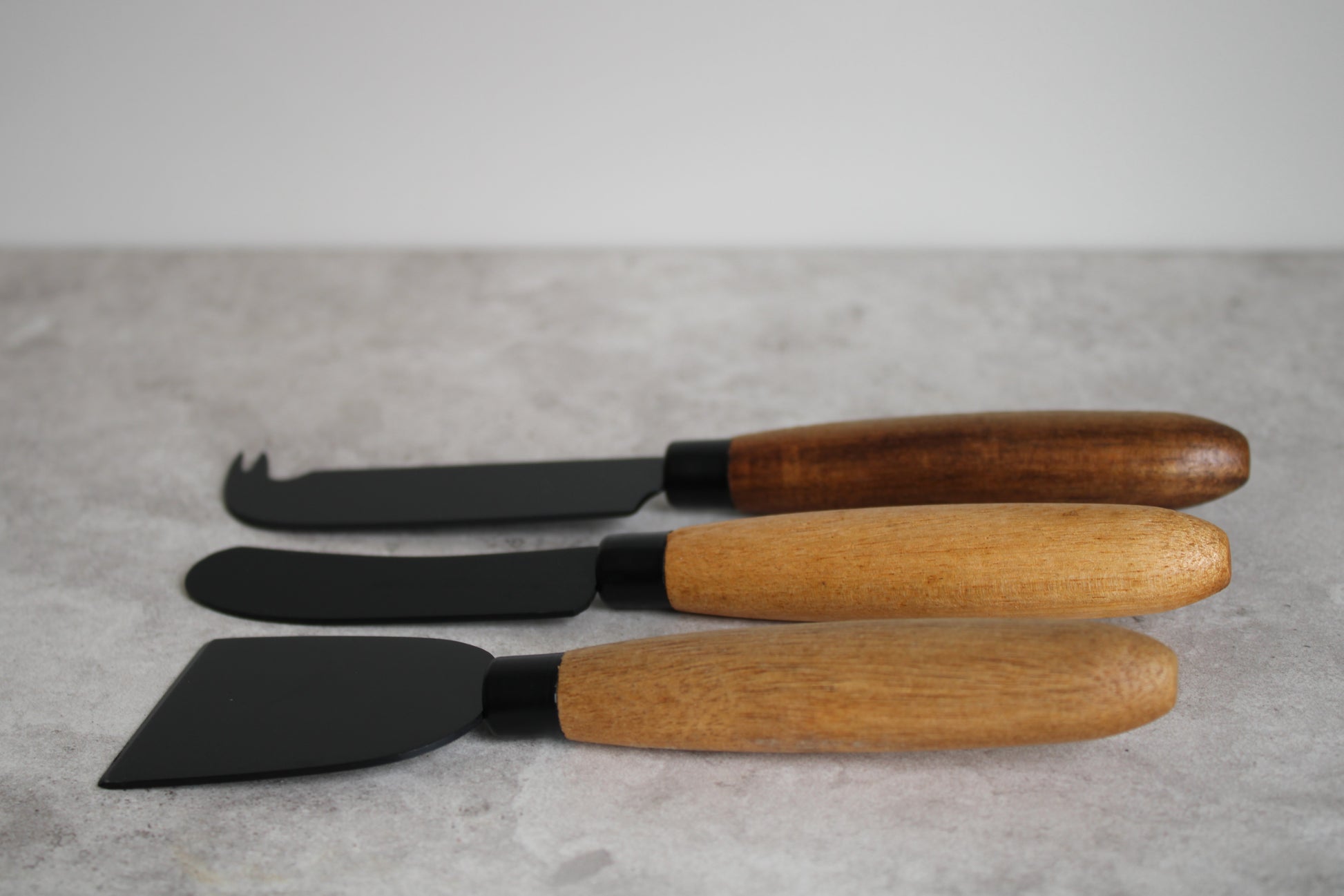 Black and Wood 3 piece Cheese Knife Set 18cm