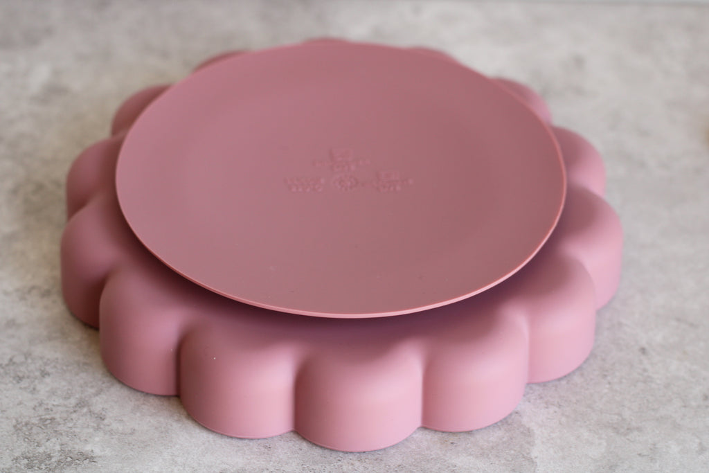 Berry Pink Children's 3 piece suction plate set
