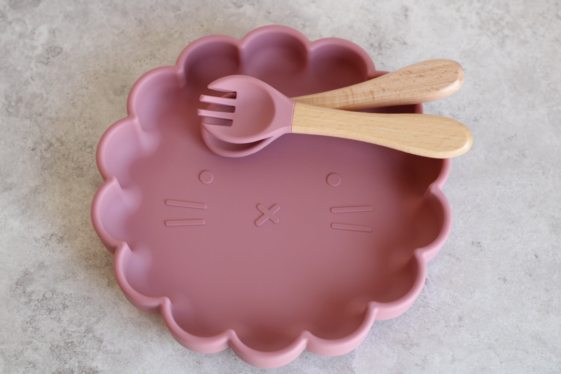 Berry Pink Children's 3 piece suction plate set