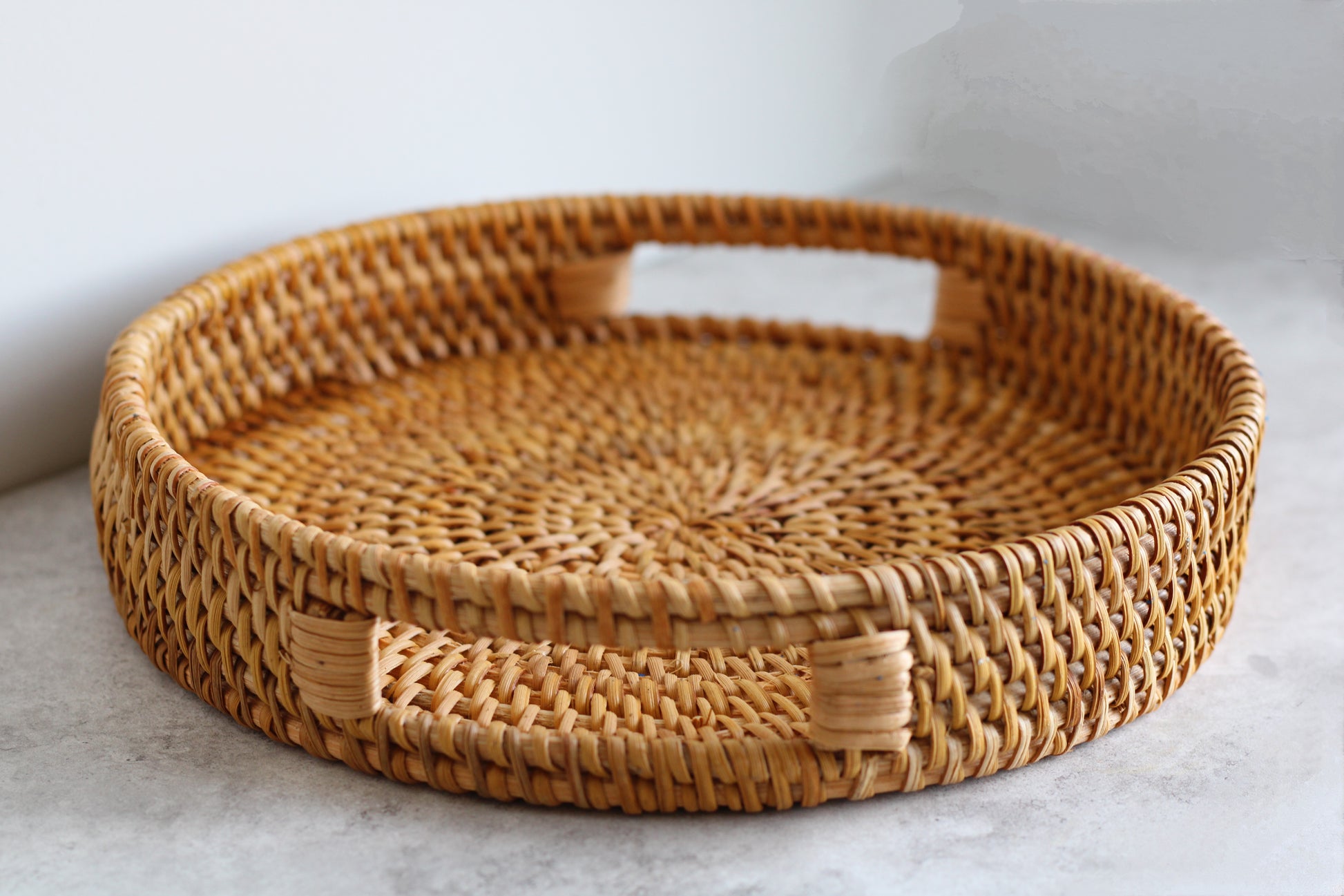25cm Rattan Tray