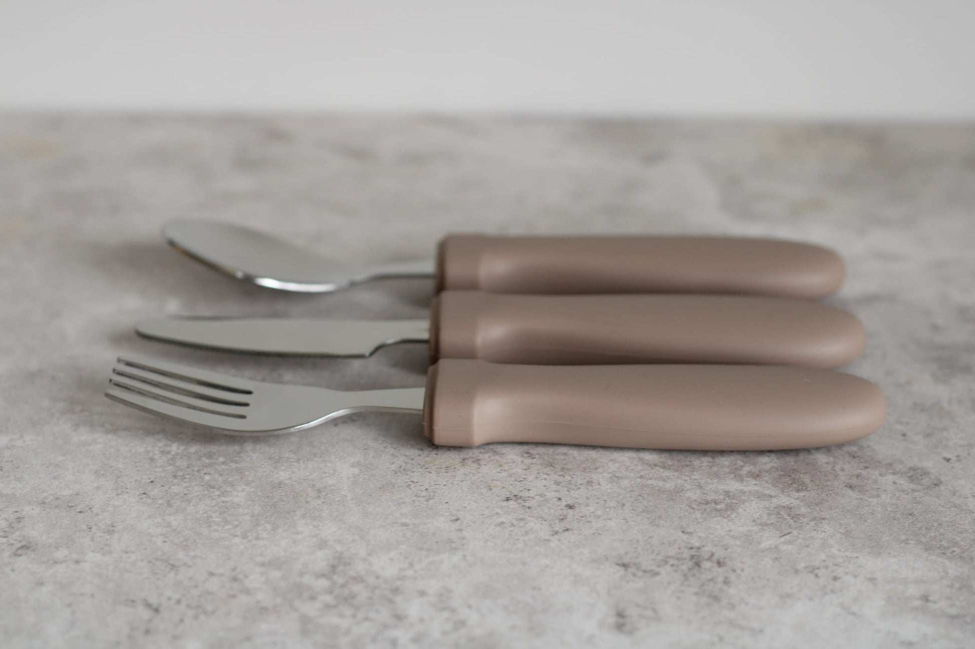 Taupe Children's 3 piece cutlery set